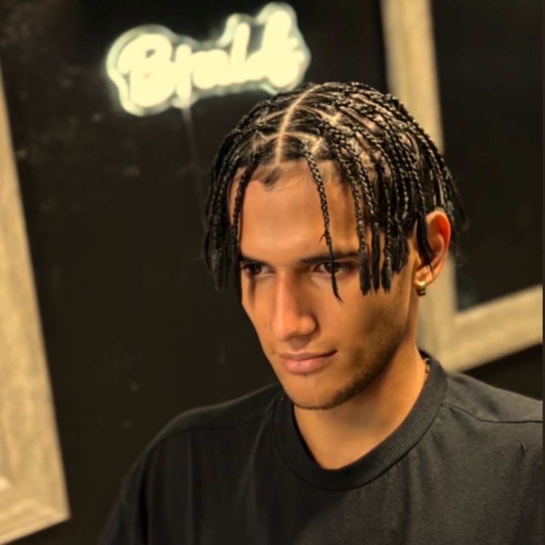 Short box braids protective style